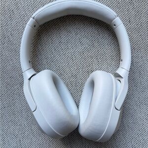 Status ANC Over-Ear Wireless Headphones — White Plush Comfort